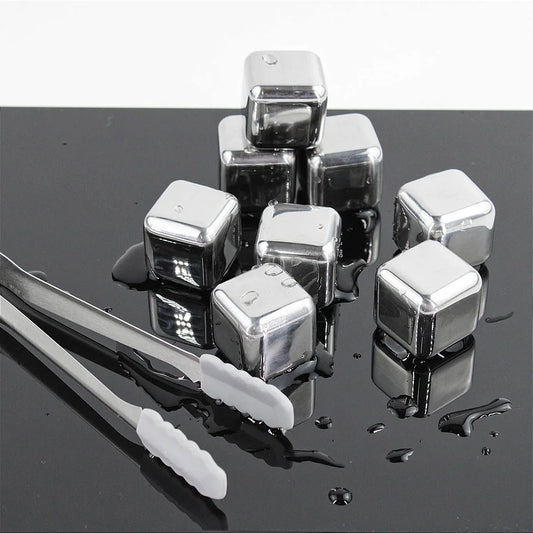 Cubos de aço inox para bebidas com pegador, kit de 8. Foto 2 do produto.