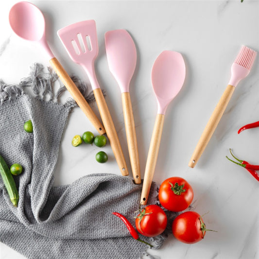 Kit de utensílios de cozinha com 12 peças, Cor: Rosa. Foto 2 do produto.