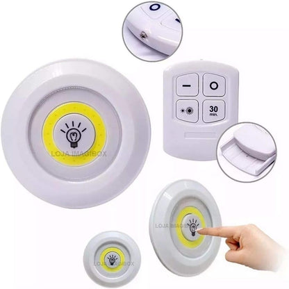 Luminária LED spot sem fio com controle remoto. Foto 3 do produto.
