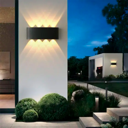 Arandela LED de sobrepor, 8 W, 3000 K, bivolt. Foto 5 do produto.