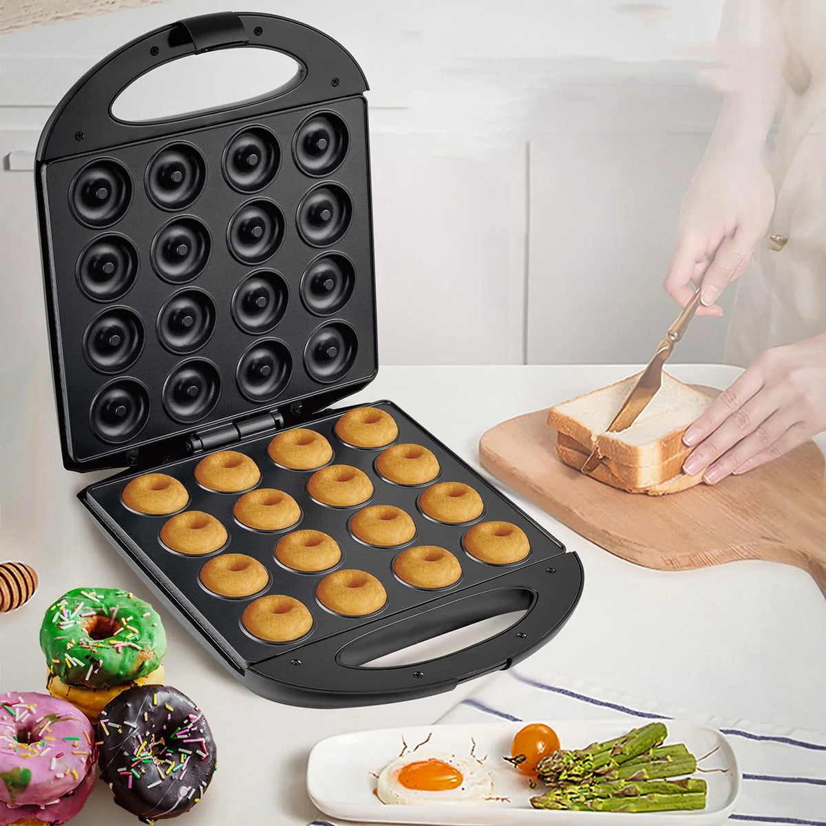 Máquina de donuts para 16 rosquinhas 220 V, preto. Foto 2 do produto.