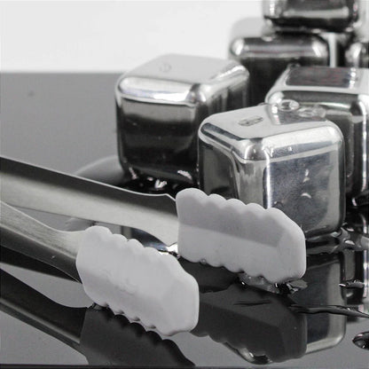 Cubos de aço inox para bebidas com pegador, kit de 8. Foto 3 do produto.