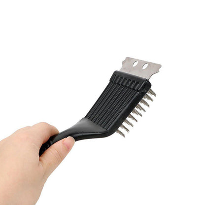 Escova para churrasqueira com espátula e cerdas de aço. Foto 1 do produto.