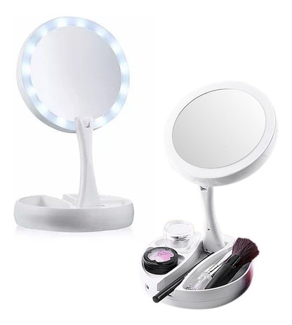 Espelho dobrável com LED e ampliação 10x. Foto 2 do produto.