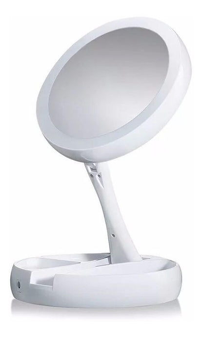 Espelho dobrável com LED e ampliação 10x. Foto 3 do produto.