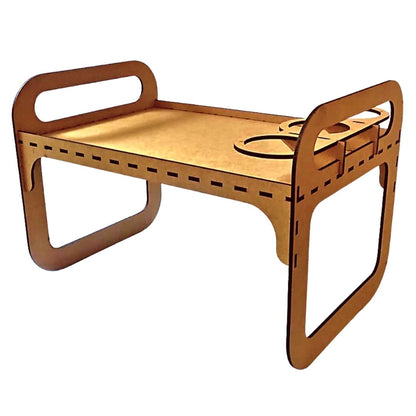 Bandeja de colo em MDF com suporte para copos. Foto 4 do produto.