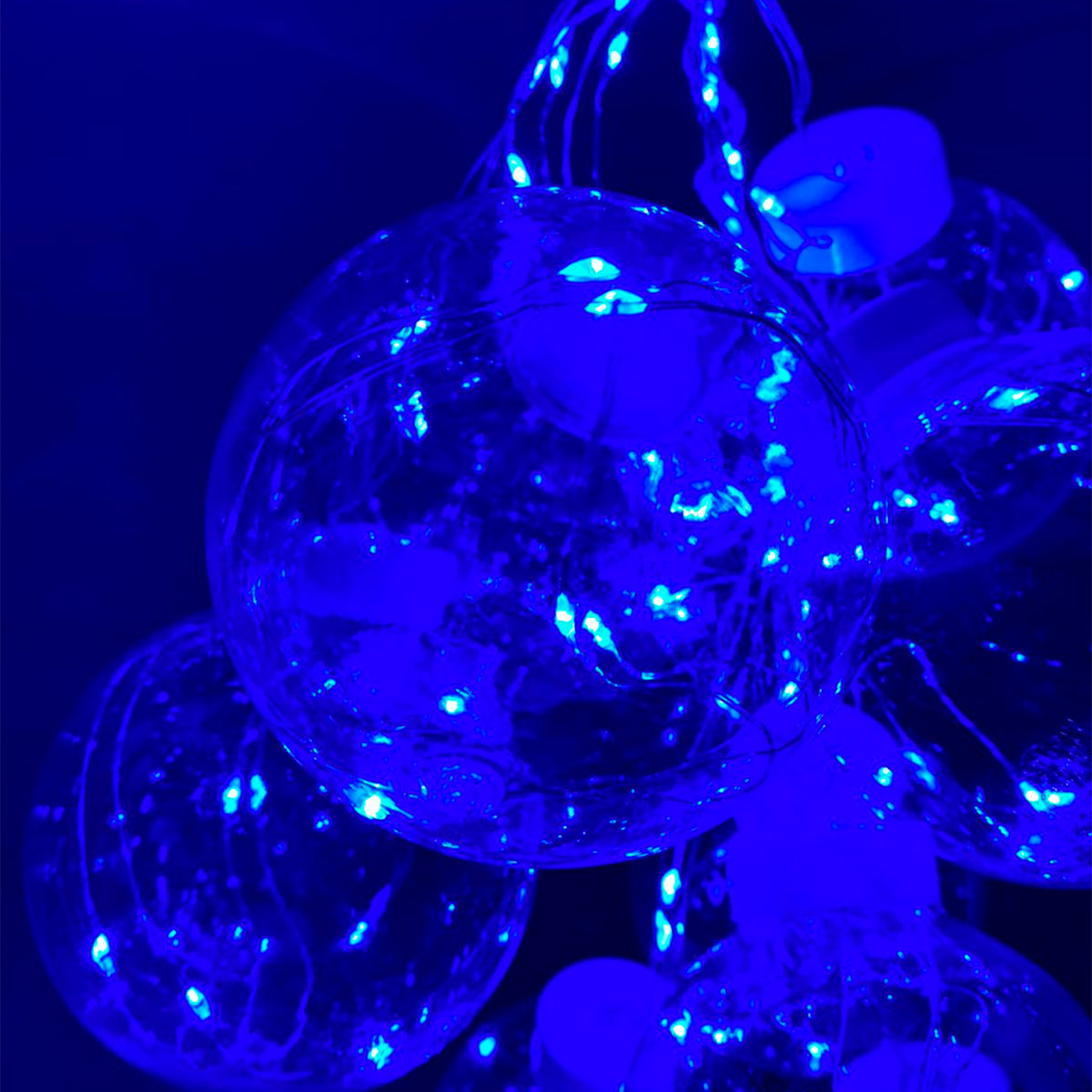 Cortina de luzes com 10 bolas LED, Cor: Azul. Foto 2 do produto.