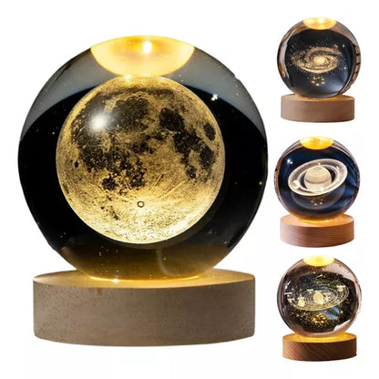 Luminária Sistema Solar 3D em cristal com base de madeira. Foto 4 do produto.